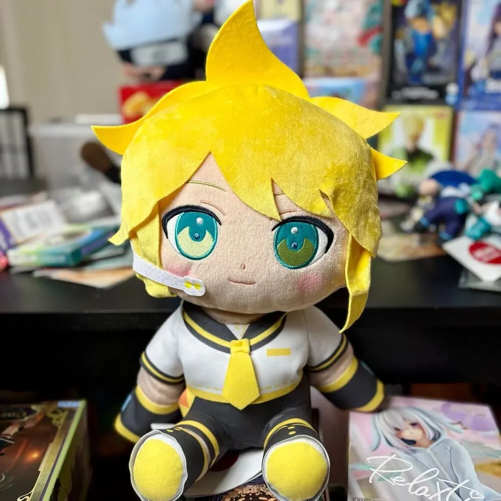 NWT BIG SEGA Vocaloid Hastune Miku Collection Len, Round1 2026 Exclusive, 14” - Picture 4 of 5